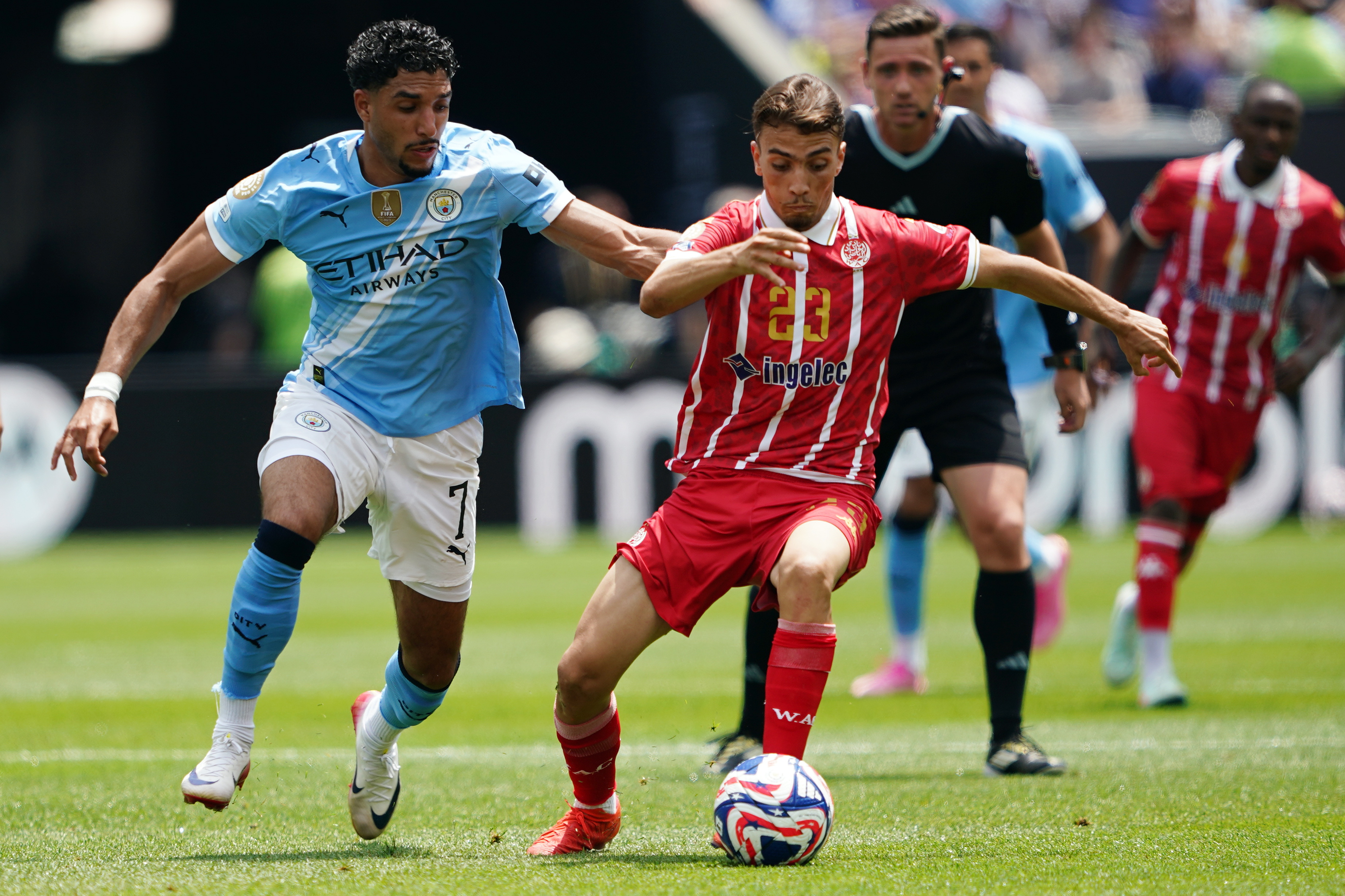 关于战意十足：维达德卡萨布兰卡世俱杯热身赛回顾的信息