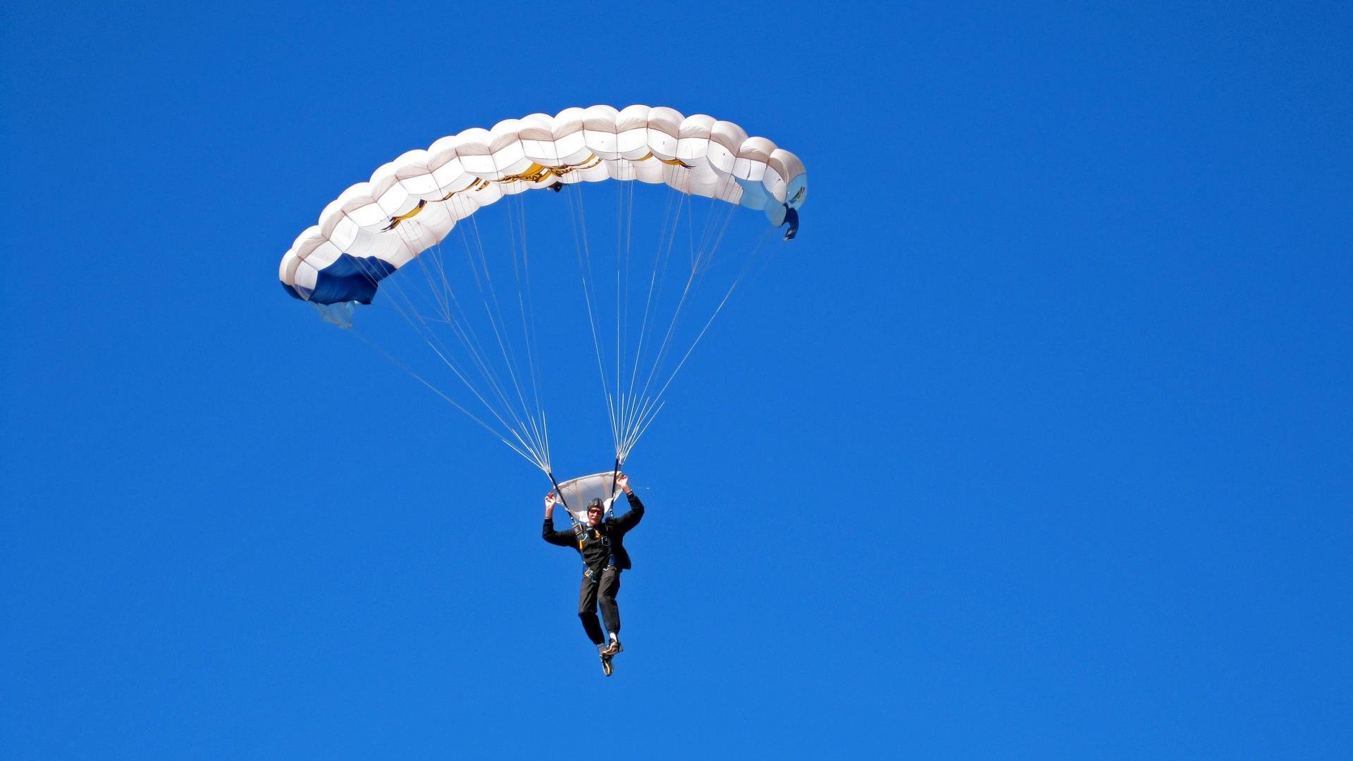 迪亚斯攻防两端统治赛场,阿尔及利亚强势晋级巴黎奥运