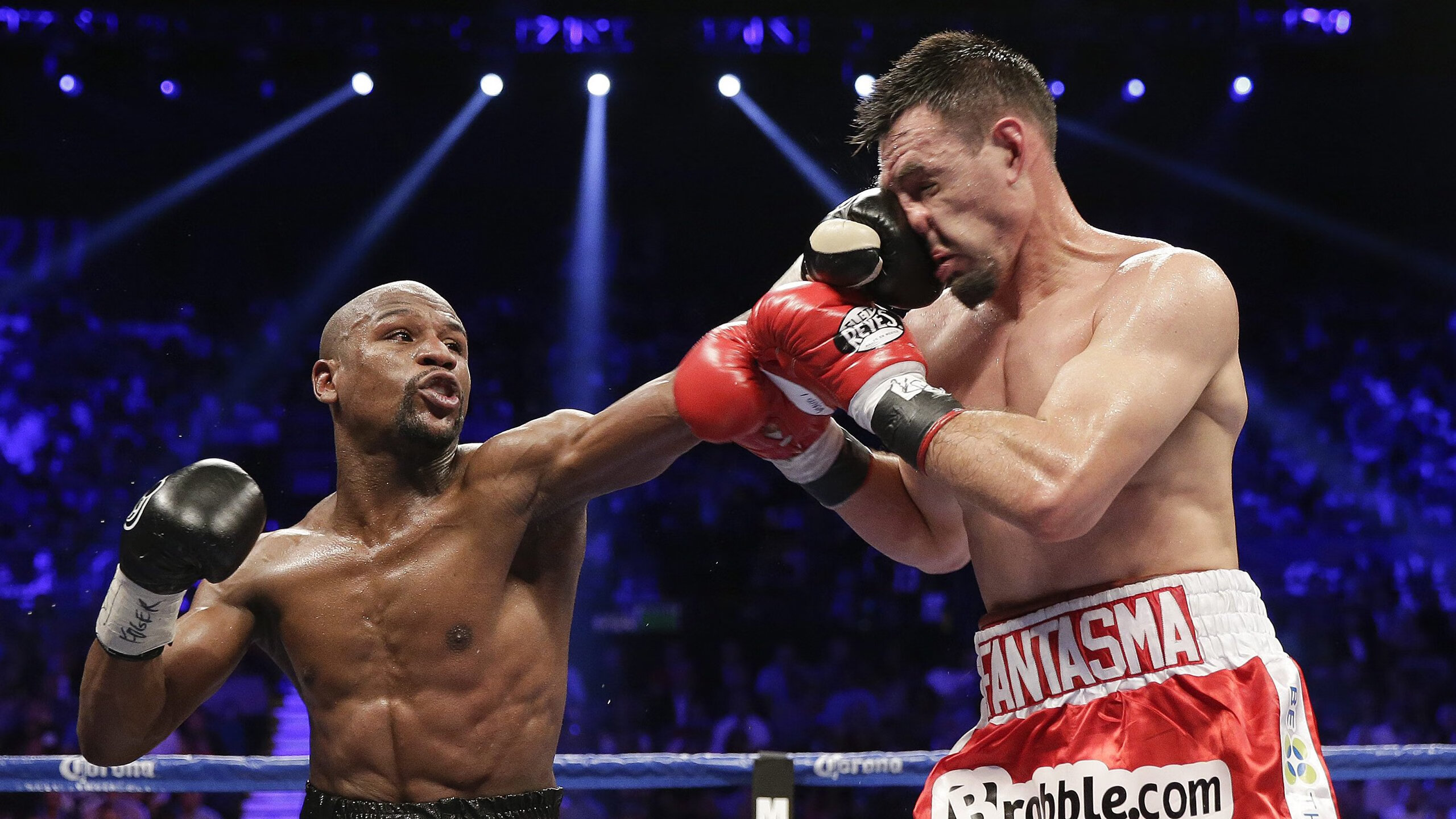 DB官方网站-福克斯之夜，NBA总决赛的里程碑与唯一性